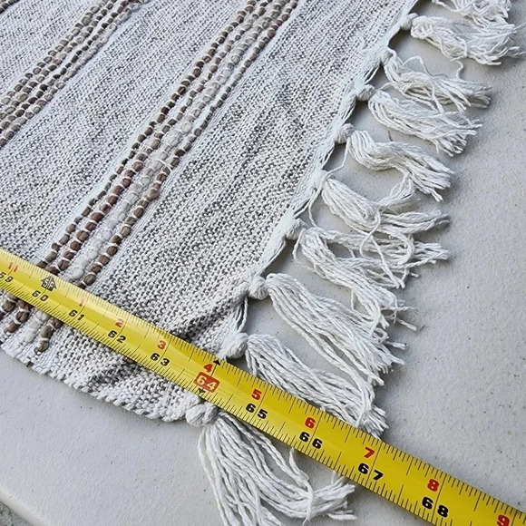 Celerie Kemble White & Gray Decorative Tapestry Mateo Throw India 50" x 60" - Picture 11 of 15